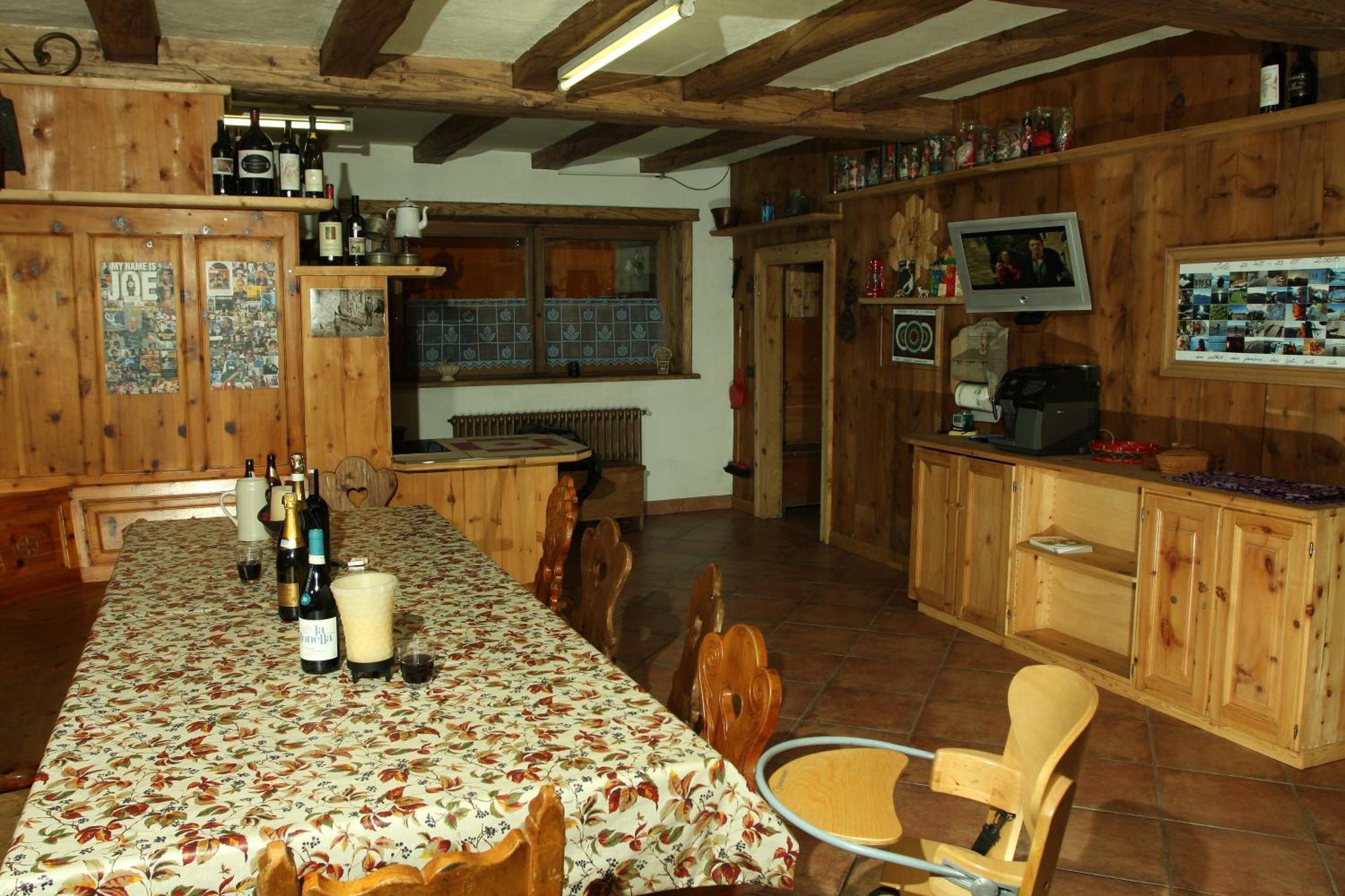 Art Apartments Casa Lapis Livigno Esterno foto